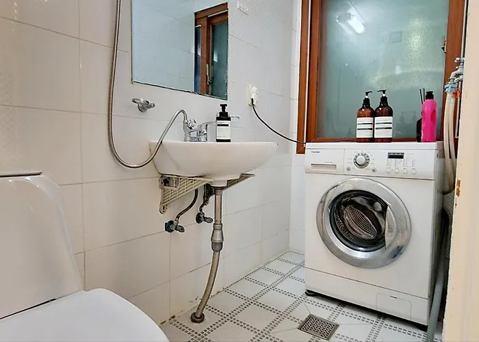애플, Hongdae Yeontral Park Apartment *