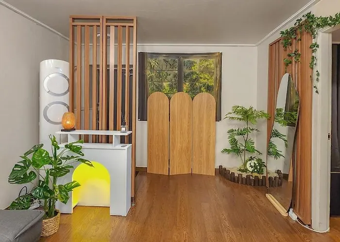 애플, Hongdae Yeontral Park Apartment *